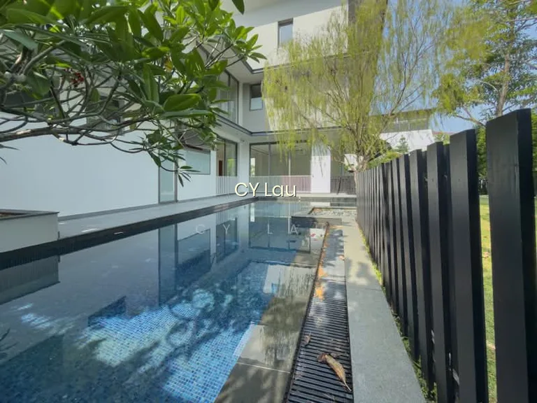 Swettenham Road House image 1 of 10
