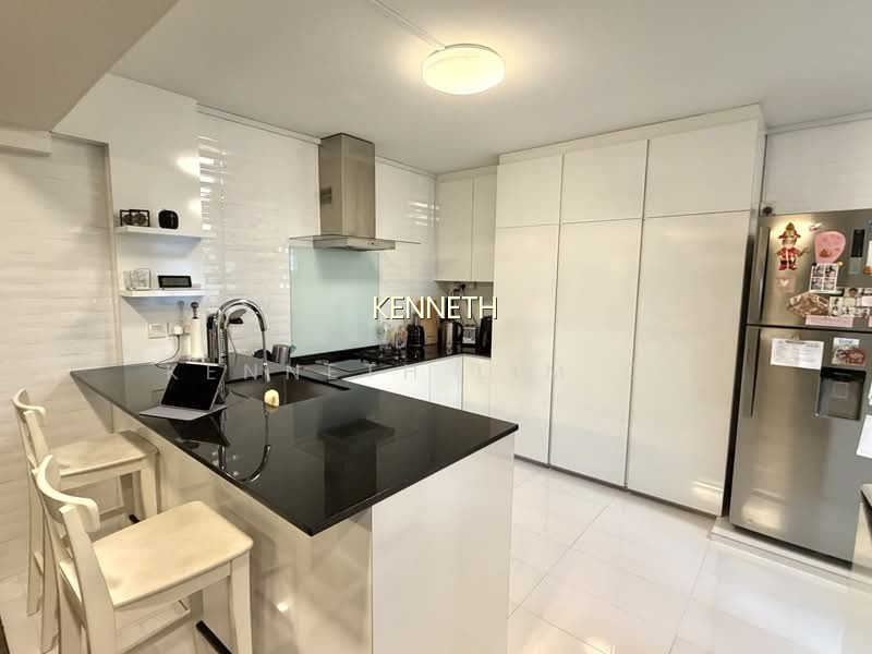 239 PASIR RIS STREET 21 photo 3