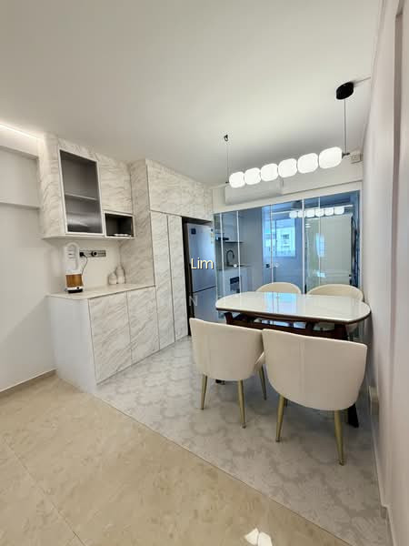 47 MARINE CRESCENT photo 2