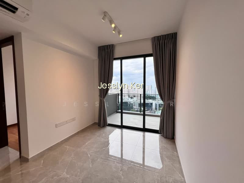 STIRLING RESIDENCES 4