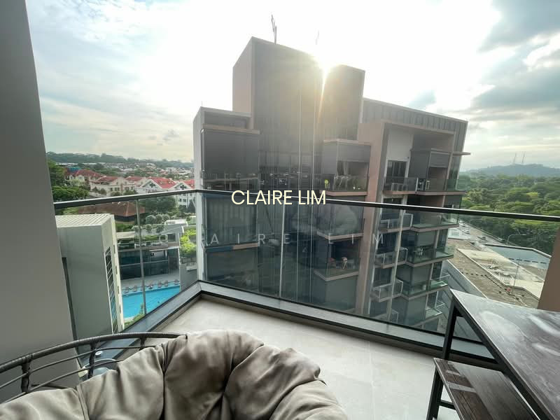 FOURTH AVENUE RESIDENCES photo 2