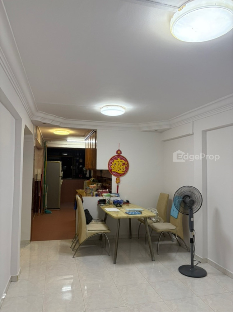 64 CIRCUIT ROAD photo 2