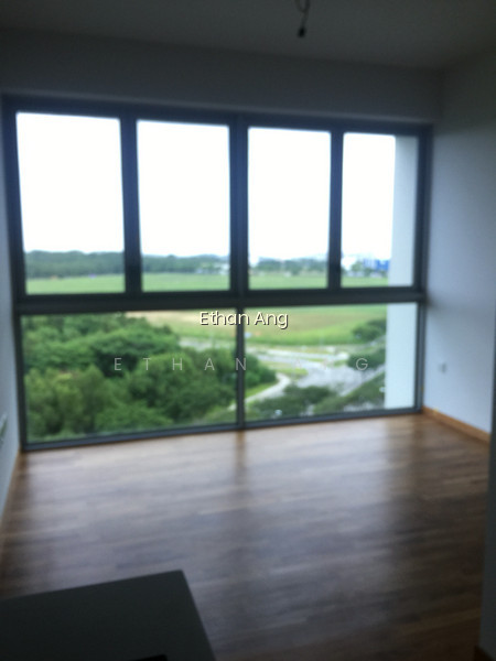 Q BAY RESIDENCES 2