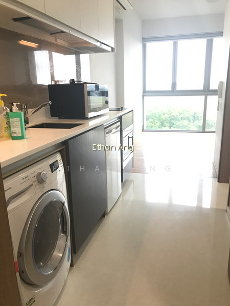 Q BAY RESIDENCES 8