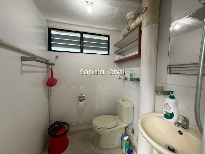 223 ANG MO KIO AVENUE 1 photo 6