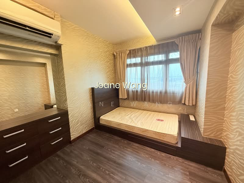 16 CANTONMENT CLOSE photo 5
