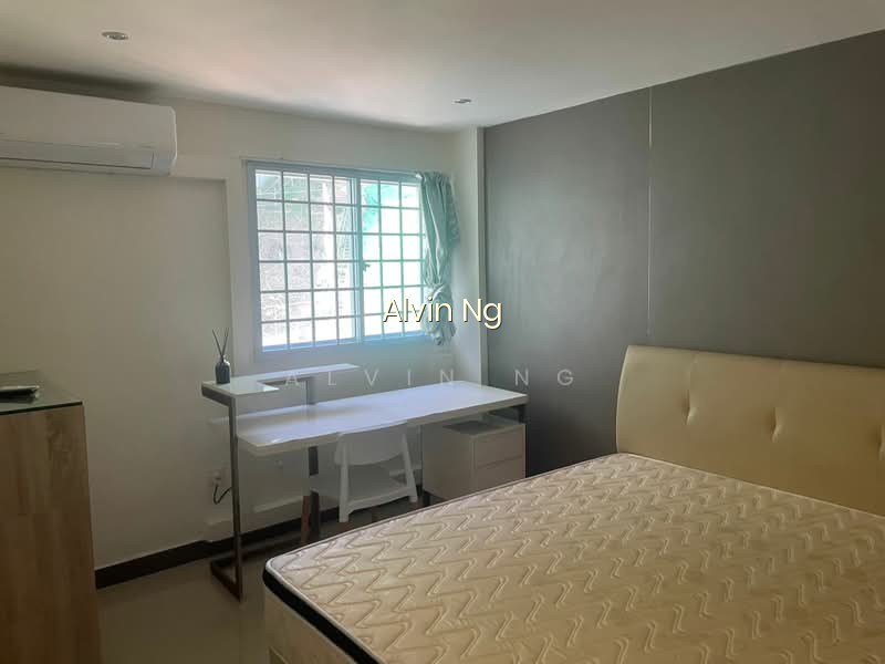 42 TELOK BLANGAH RISE photo 2