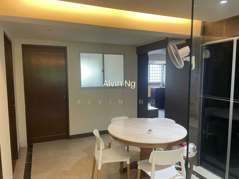 42 TELOK BLANGAH RISE photo 3