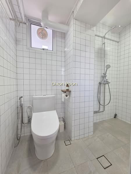 264 WATERLOO STREET photo 6
