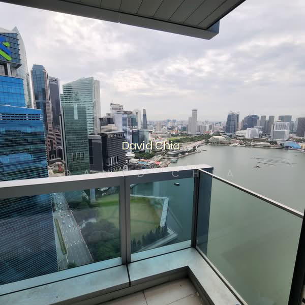 MARINA BAY RESIDENCES 4