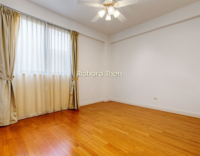 CAVENAGH LODGE photo 6