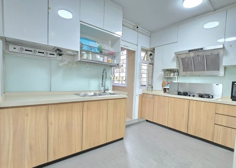 135 JALAN BUKIT MERAH photo 5