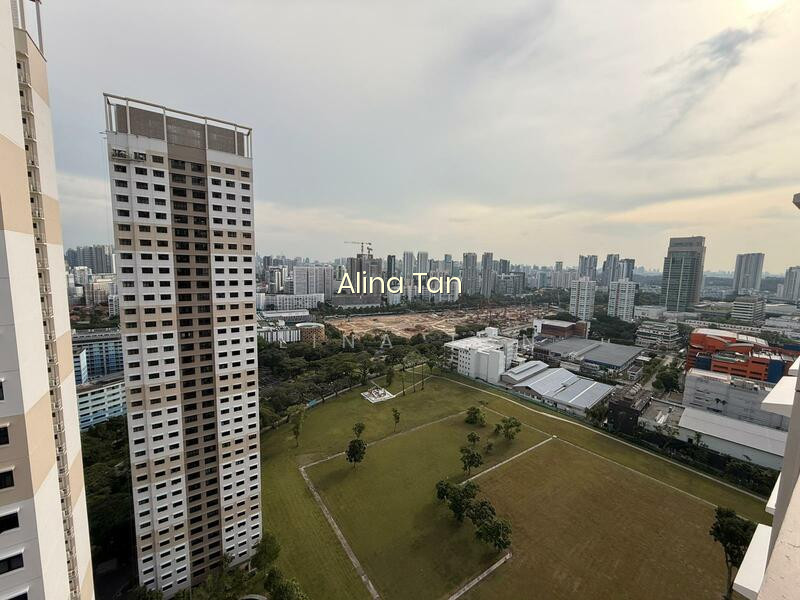 261 TOA PAYOH APEX photo 2