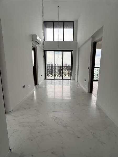 SCENECA RESIDENCE image 1 of 10