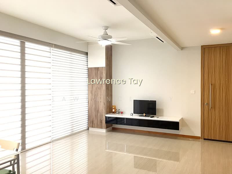 FLO RESIDENCE photo 2