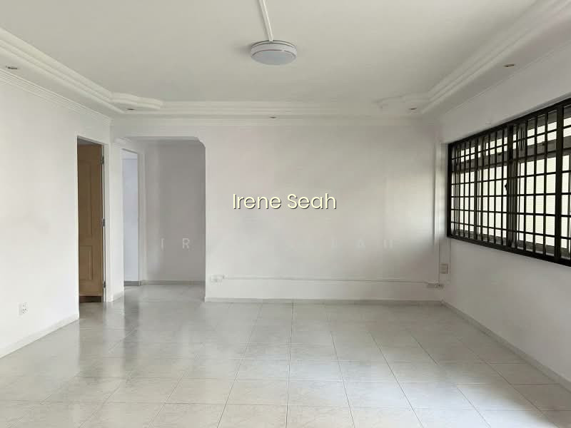 316 TAMPINES STREET 33 photo 2