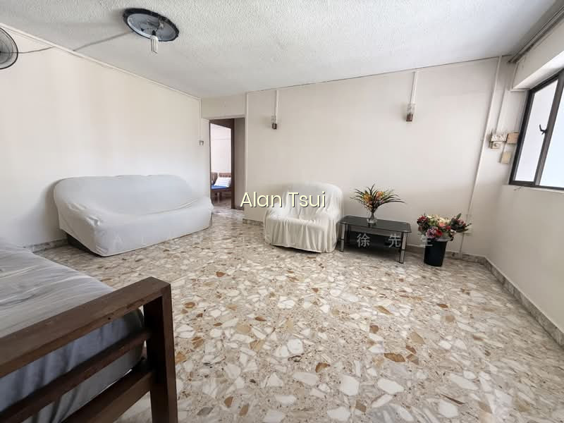 CHEAP HDB UNIT NEAR ALJUNIED MRT photo 4