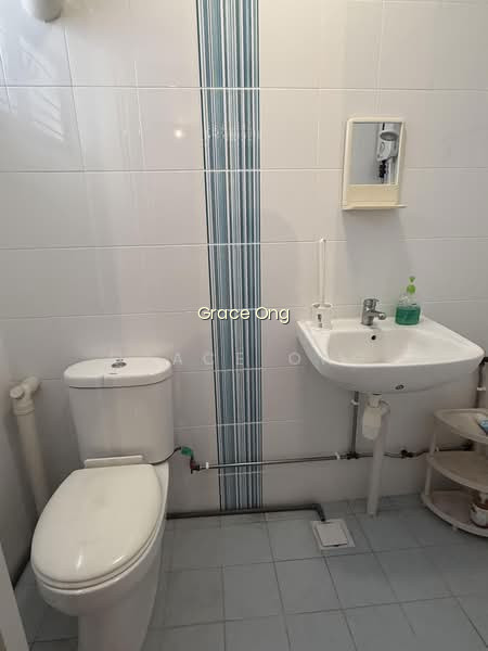 407 SIN MING AVENUE photo 5