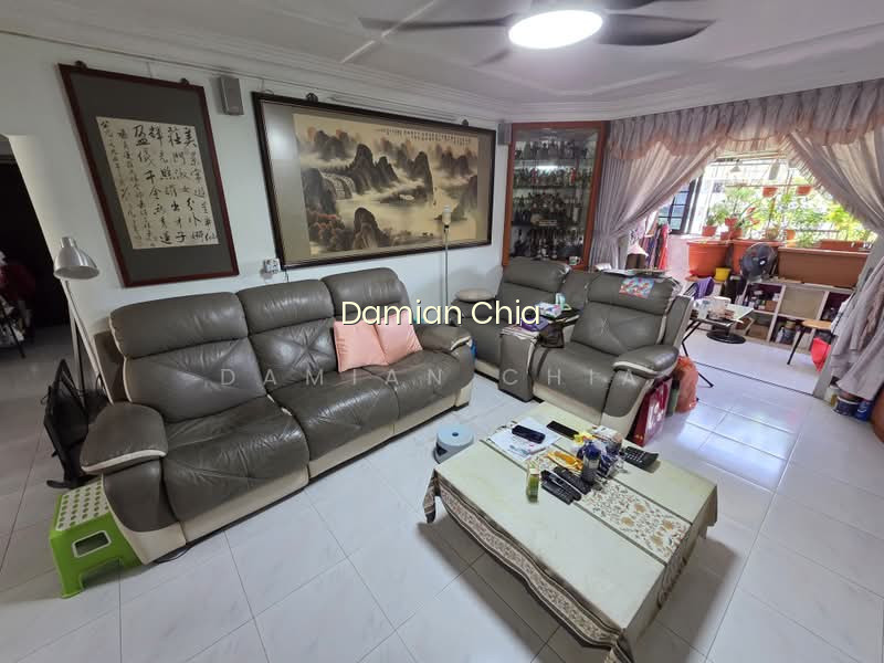 213 YISHUN STREET 21 image 1 of 8
