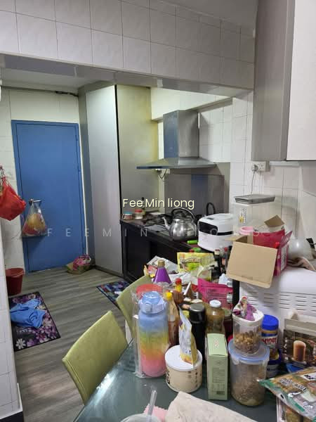 233 COMPASSVALE WALK photo 3