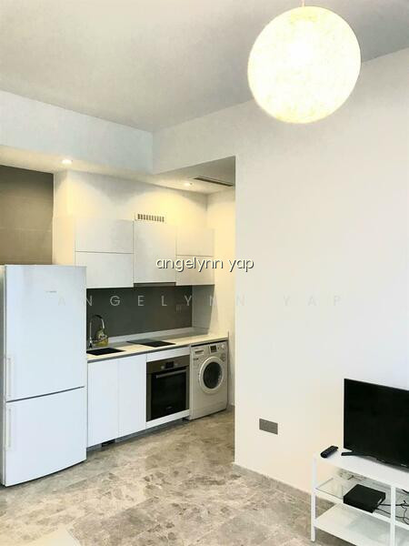 SKYLINE RESIDENCES photo 2