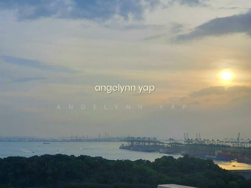 SKYLINE RESIDENCES photo 6