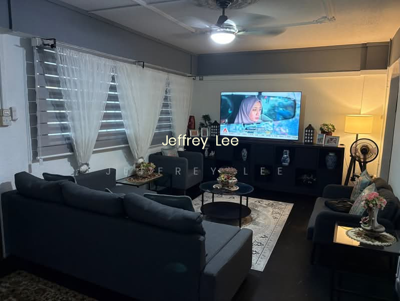 440 YISHUN AVENUE 11 image 1 of 10