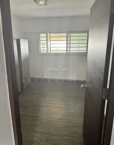 55 CHAI CHEE DRIVE photo 4