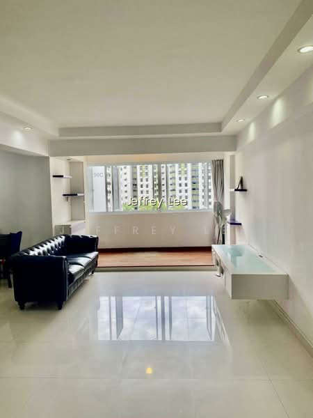 297B COMPASSVALE STREET image 1 of 10
