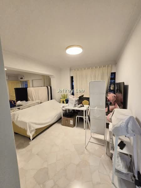324 SEMBAWANG CLOSE photo 2