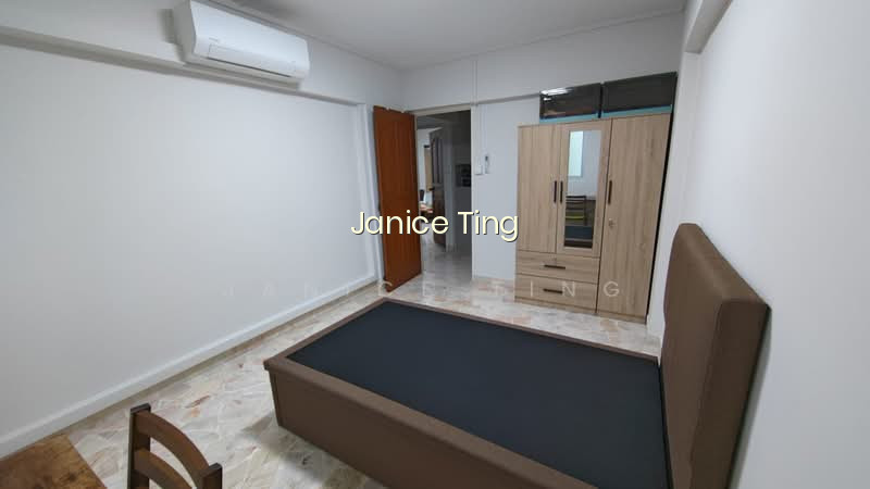 285 TAMPINES STREET 22 image 1 of 10