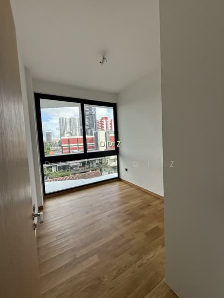 PEAK RESIDENCE photo 6