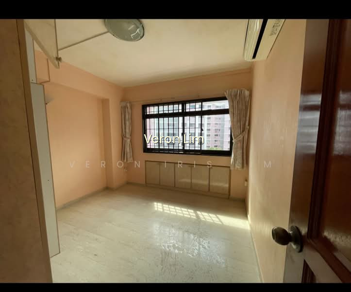 725 WOODLANDS AVENUE 6 photo 2