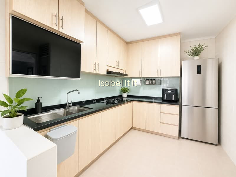 742 TAMPINES STREET 72 photo 4