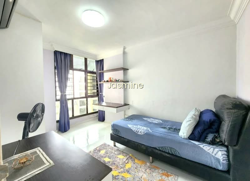 468 SEGAR ROAD photo 3