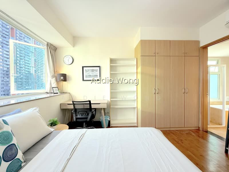 SPACIOUS MASTER BEDROOM | QUEENSTOWN MRT 3 MINS | CONDO FACILITIES image 1 of 9