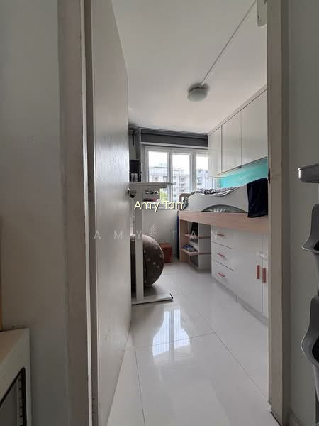 33 MARINE CRESCENT photo 6
