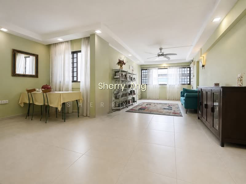 297 TAMPINES STREET 22 image 1 of 10