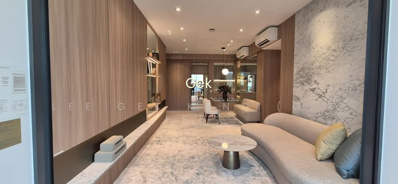 RIVELLE TAMPINES image 1 of 8