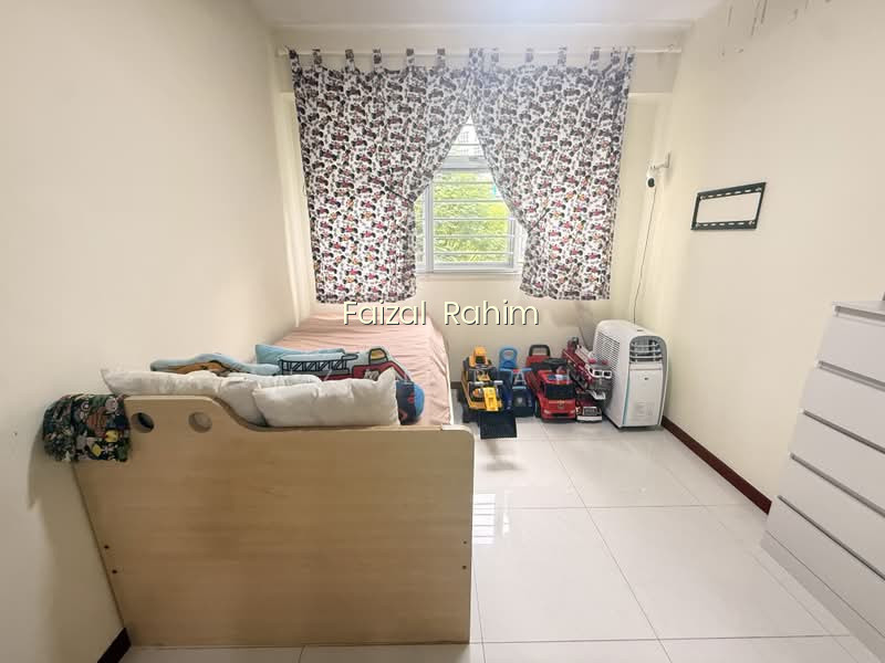 675D FERN GROVE @ YISHUN photo 5