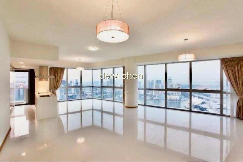 MARINA BAY RESIDENCES image 1 of 10