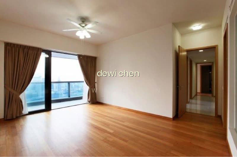 MARINA BAY RESIDENCES photo 5