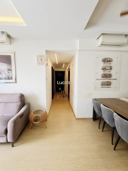 LA CASA photo 3