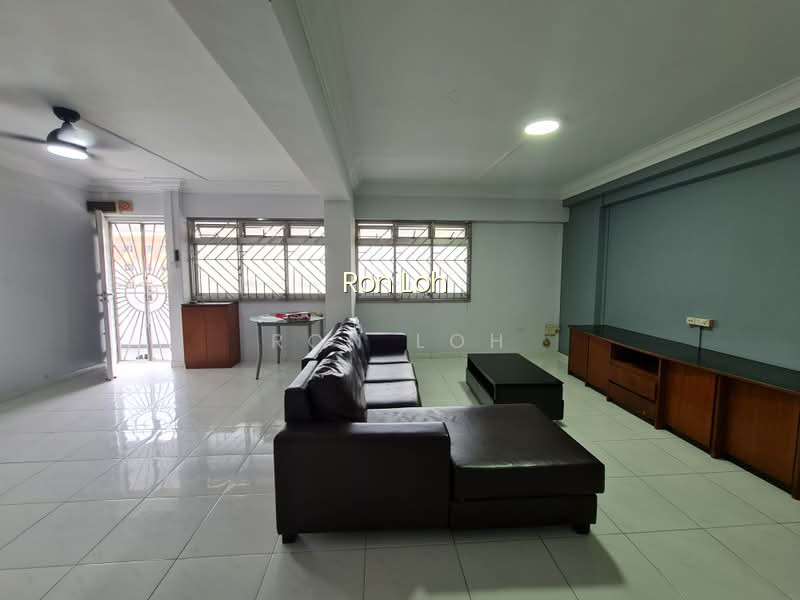 489B TAMPINES STREET 45 image 1 of 10