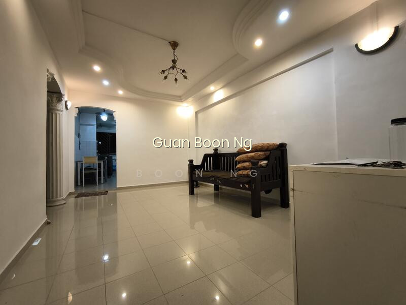 407 SIN MING AVENUE photo 6