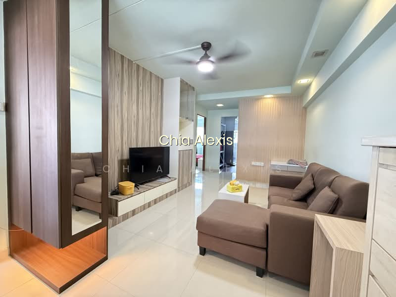 286 YISHUN AVENUE 6 image 1 of 9