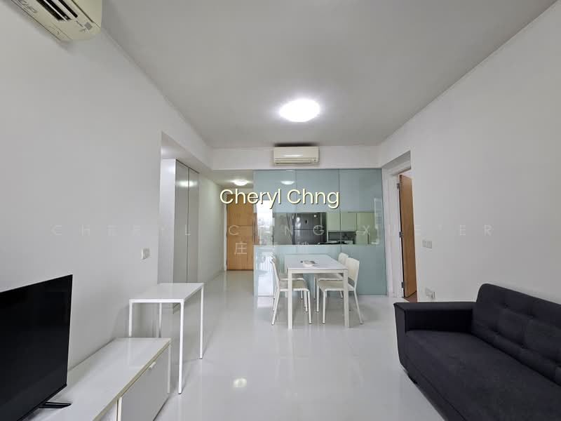 THE LAKEFRONT RESIDENCES photo 4