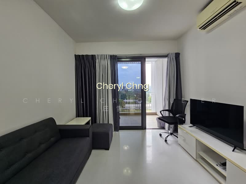 THE LAKEFRONT RESIDENCES photo 6