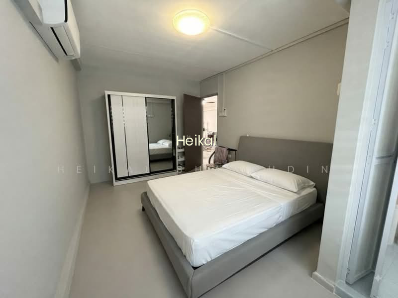 291 TAMPINES STREET 22 image 1 of 3