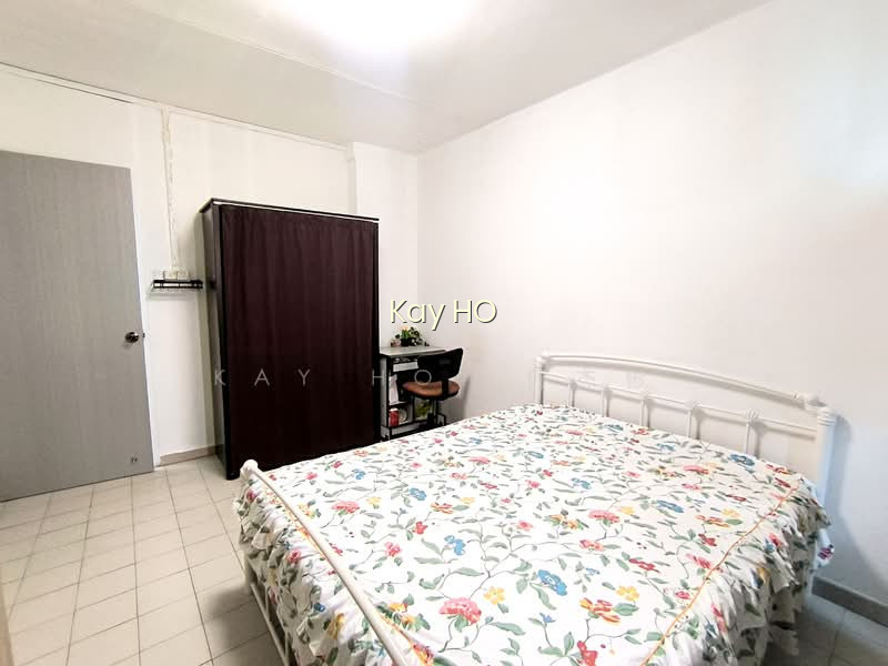 434 TAMPINES STREET 43 image 1 of 10